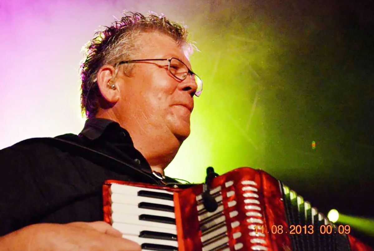 André Veerman (Dekker) overleden