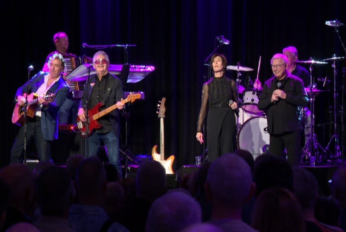 BZN te gast in Volendam Centraal