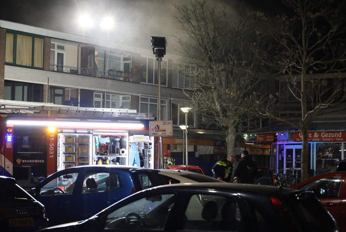 Brand bij supermarkt op het De Vriesplein