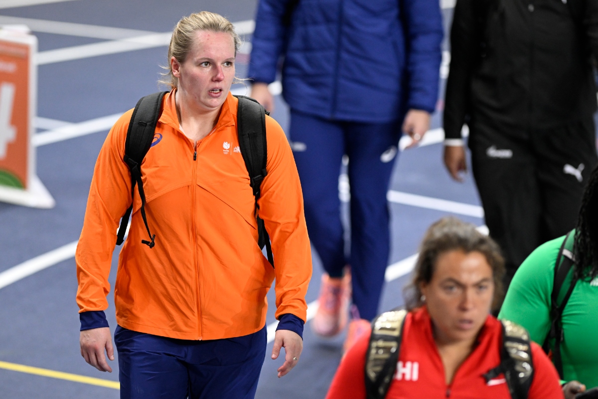 Zelfs met ontstoken vinger stoot Jessica Schilder 20 meter