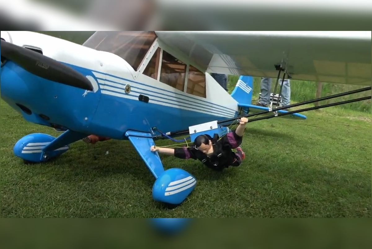 NK Modelbouw parachutespringen in Katwoude